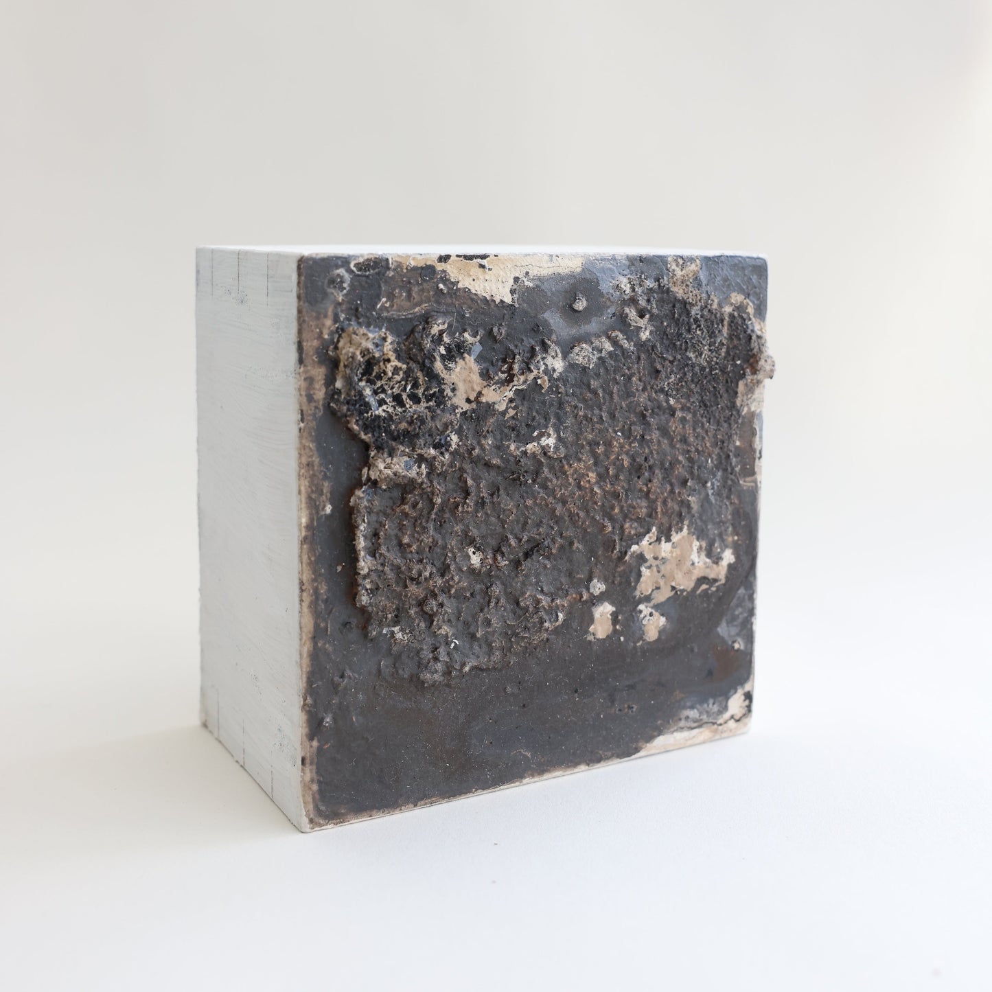 Cube "Mountain" No.02